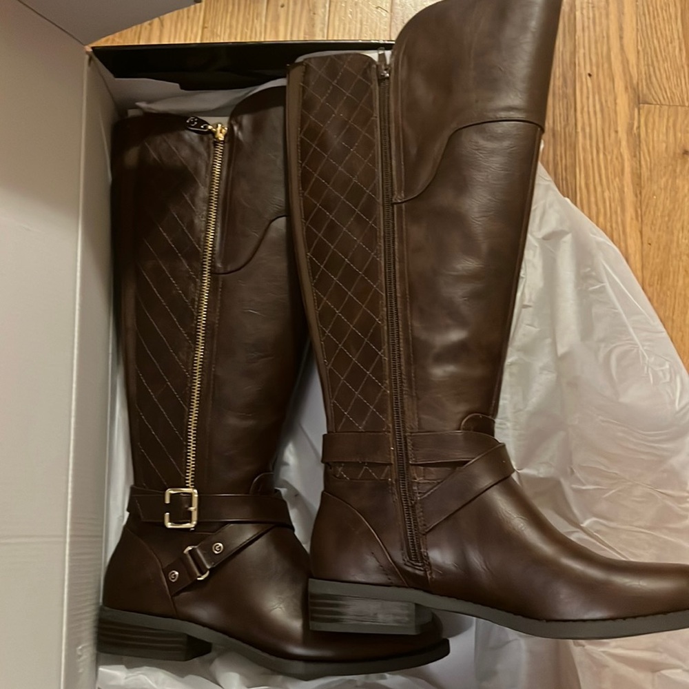 NEW in box G by GUESS Dark Brown Faux Leather Tall Riding Boots Size 7.5 7 1/2